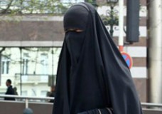 اعتقال سلفي ومنقبة في حالة تلبس