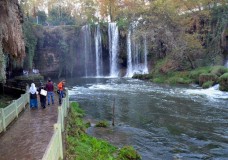 صور من الطبيعة في تركيا.. شلالات أنطاليا الجميلة