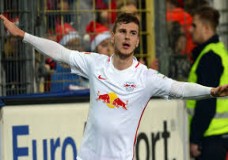 كرة القدم تضرب موعدا مع توهج نجوم صاعدين في 2017