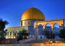 حب القدس جريمة والصلاة في الأقصى جريرة
