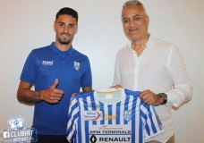 اتحاد طنجة يتعاقد مع مھاجم برشلونة الاسباني لموسمين