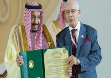 عبد العالي الودغيري يفوز بجائزة الملك فيصل العالمية  !؟