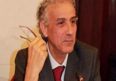 المغربي محمد المعزوز يدنو من جائزة البوكر 