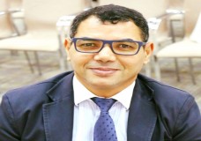 الباحث عماد عبد اللطيف في جامعة شعيب الدكالي  