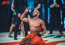 أبو زعيتر ينتصر بالضربة القاضية على البطل الفيلندي  !