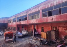 سلطات عمالة مقاطعات عين السبع الحي المحمدي تنجح في إنهاء اعتصام عشرات العائلات داخل معمل SAPA منذ سنة 1998!؟ 