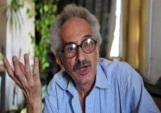 رحل الأديب صنع الله إبراهيم عن عمر يناهز 88 عامًا بعد صراع مع المرض.