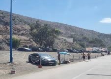 50 درهما لركن السيارة في شاطئ ذارا يوسف.. السيبة بعينها!