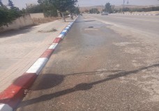 القادوس المكسور يعطل تزويد الساكنة بالماء الصالح للشرب بمركز آيت قمرة.. وشكاوى من غياب التجاوب وتيه المواطنين بين المكاتب!